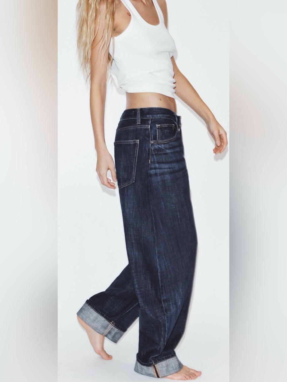 NWT Zara Mid-rise Barrel Folded Dark Indigo Jeans size US 12 (31) - Picture 3 of 8